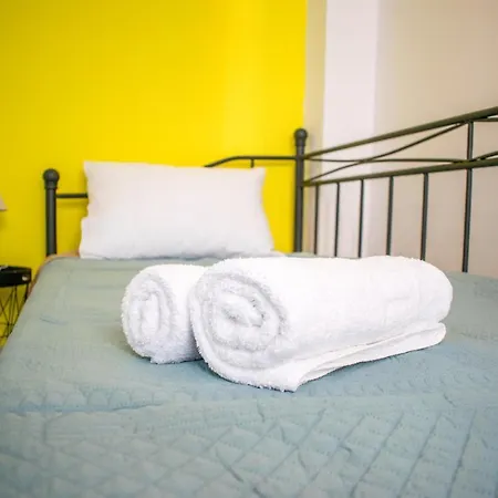 Jaune Apartment Ialysos (Rhodes)